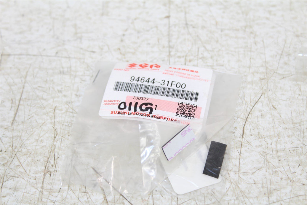NOS Suzuki Intake Cover Cushion 94644-31F00 QTY:2