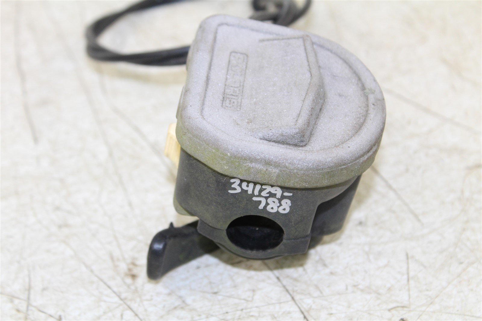 2002 Polaris Magnum 325 4x4 Throttle Lever Housing