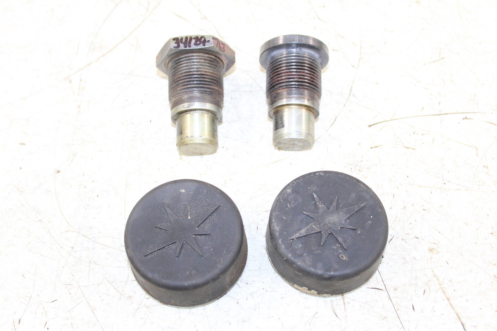 2002 Polaris Magnum 325 4x4 Swingarm Bolts Swing Arm Nut w/ Dust Cover Caps