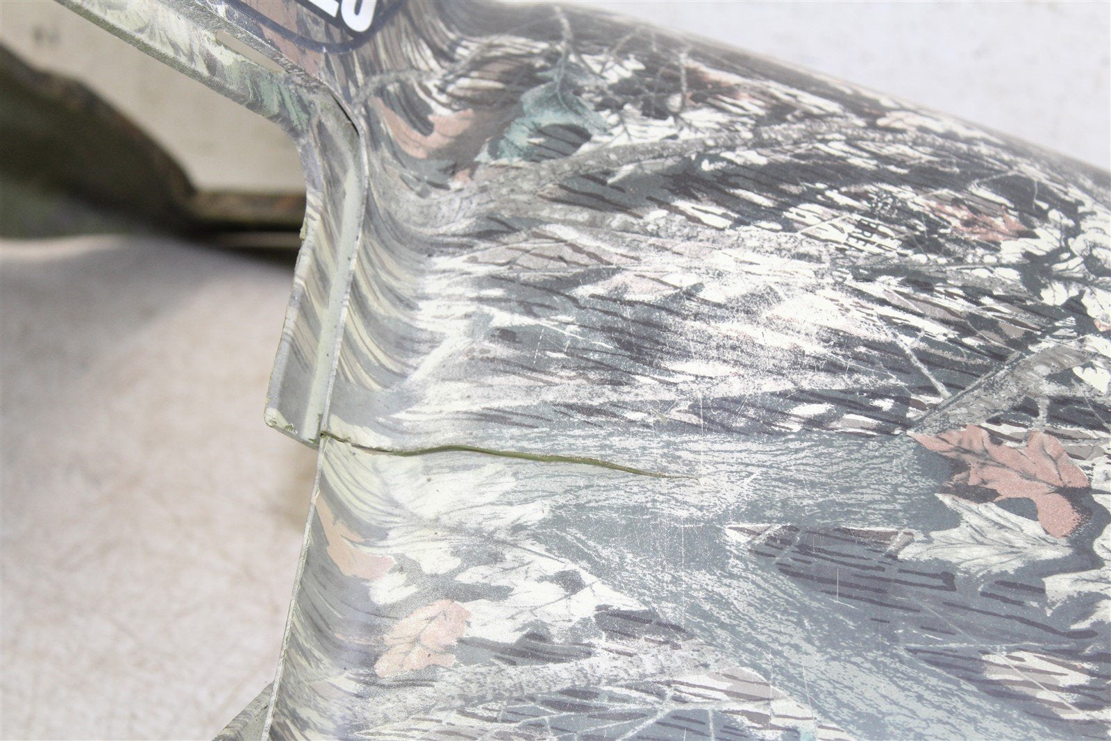 2002 Polaris Magnum 325 4x4 Front & Rear Fender Plastic Camo