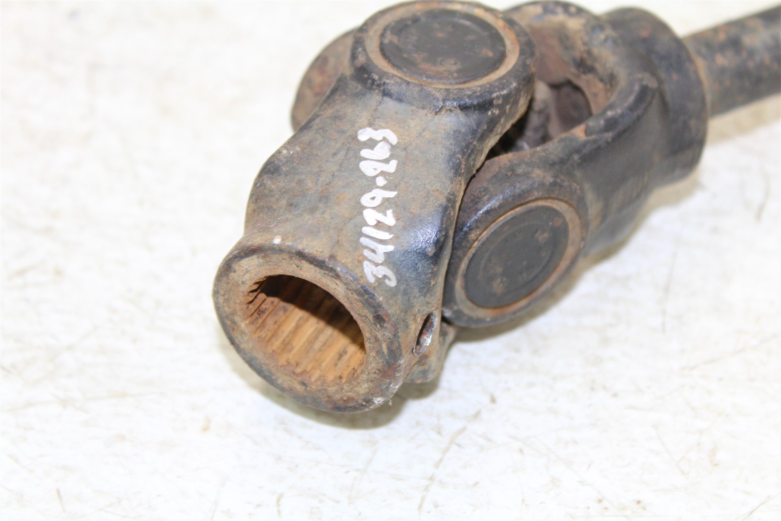 2002 Polaris Magnum 325 4x4 Front Drive Shaft Assembly