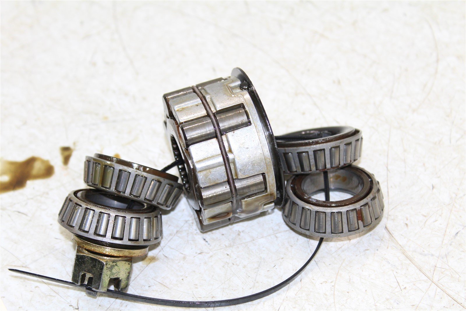 2002 Polaris Magnum 325 4x4 Front Left Axle Clutch Hilliard Bearing