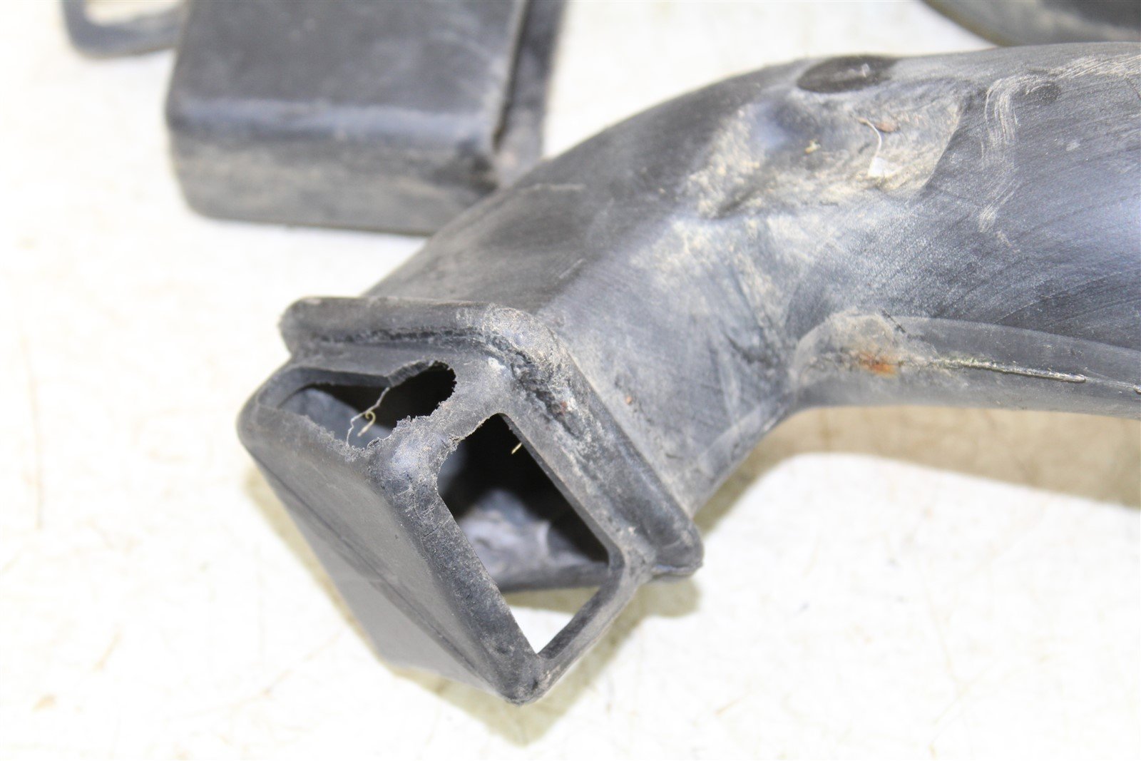 2002 Polaris Magnum 325 4x4 Air Intake Ducts Scoops Boots