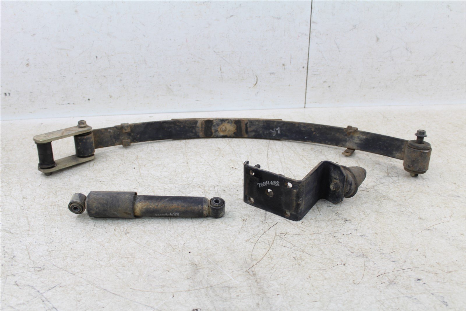 2002 Kawasaki Mule 3010 4x4 Rear Left Leaf Spring Shock Absorber Bump Stop