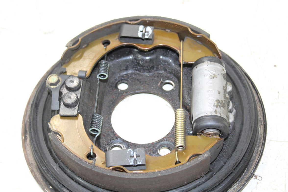 2002 Kawasaki Mule 3010 4x4 Front Right Brake Drum Backing Plate Panel Hub