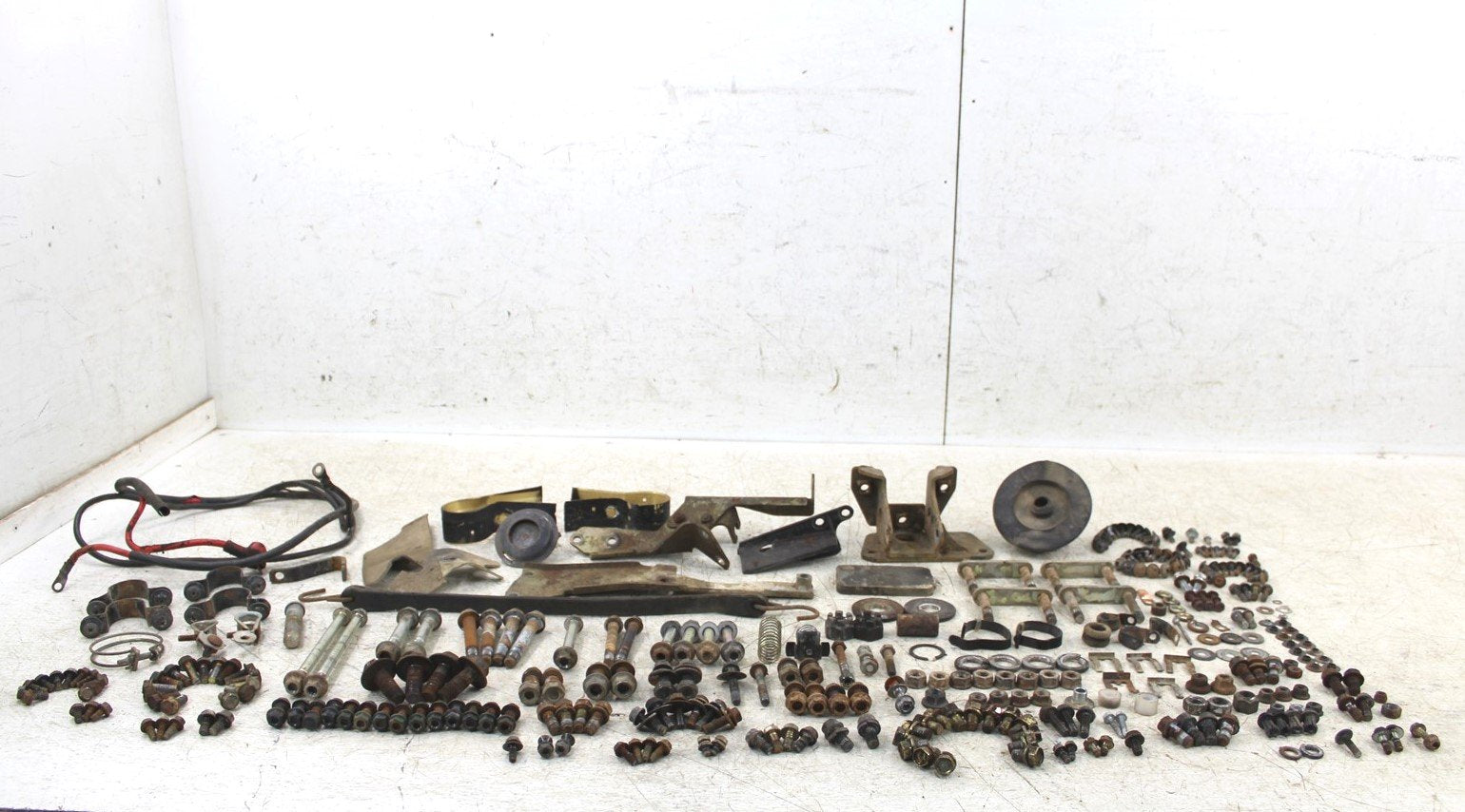 2002 Kawasaki Mule 3010 4x4 Chassis Bolt Kit Hardware Mount Bracket Wire Clamp