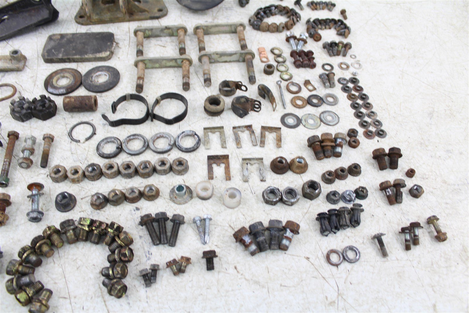 2002 Kawasaki Mule 3010 4x4 Chassis Bolt Kit Hardware Mount Bracket Wire Clamp