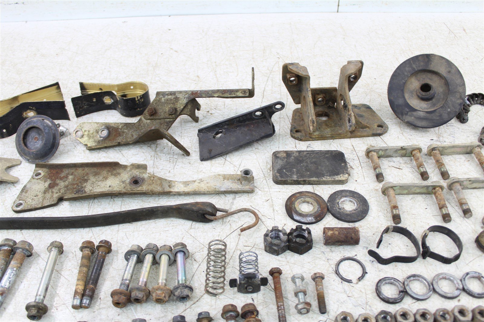 2002 Kawasaki Mule 3010 4x4 Chassis Bolt Kit Hardware Mount Bracket Wire Clamp