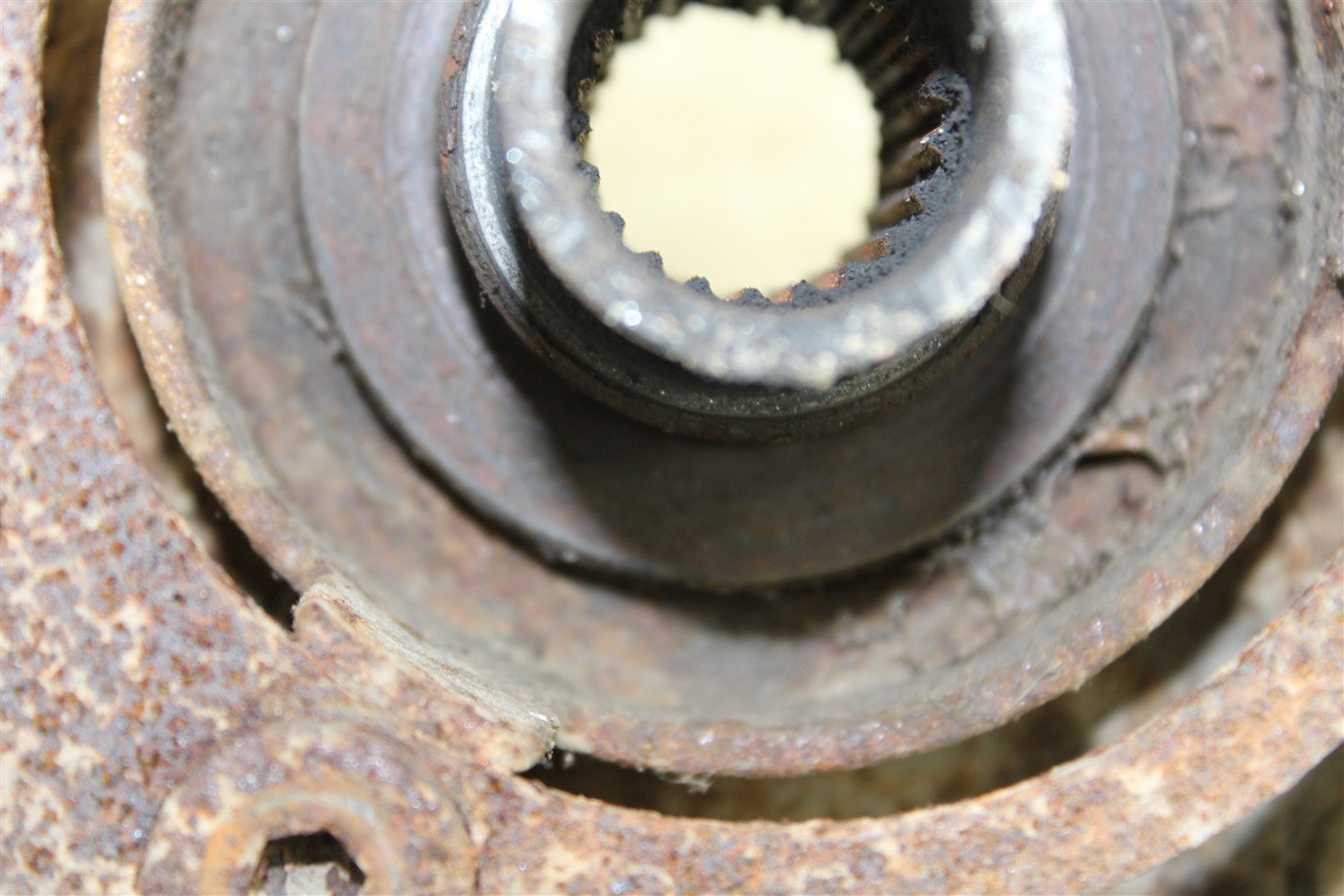 1998 Kawasaki Bayou 300 4x4 Front Hubs Brake Rotors