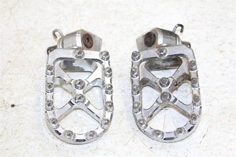 2002 Yamaha YZ 125 Flo Foot Pegs Set Hardware Springs Rests