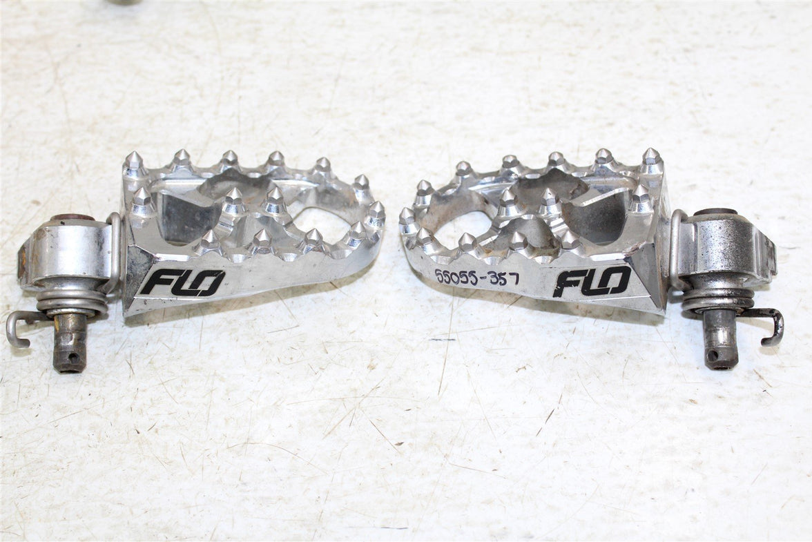 2002 Yamaha YZ 125 Flo Foot Pegs Set Hardware Springs Rests