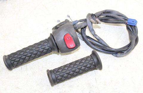 2007 Yamaha FZ6 Throttle Housing Tube w/ Kill Switch & Grips