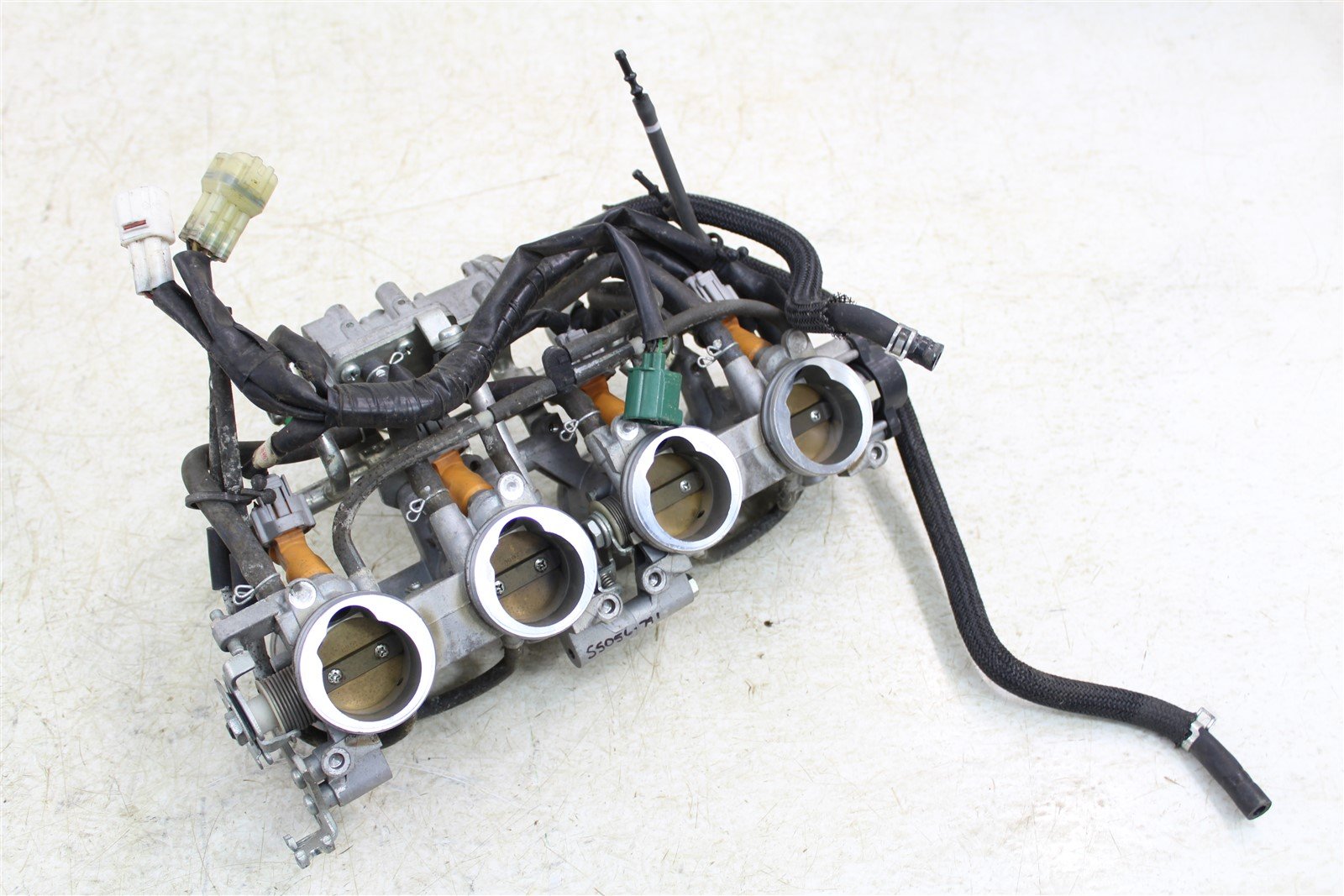 2007 Yamaha FZ6 Throttle Body Fuel Intake