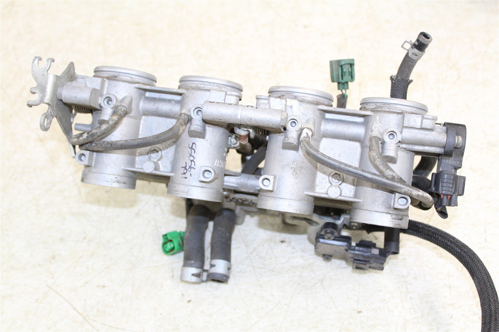 2007 Yamaha FZ6 Throttle Body Fuel Intake