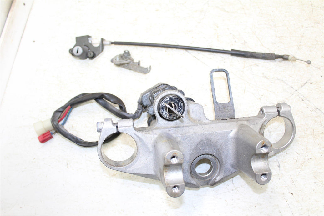 2007 Yamaha FZ6 Key Ignition Switch w/ Seat Lock