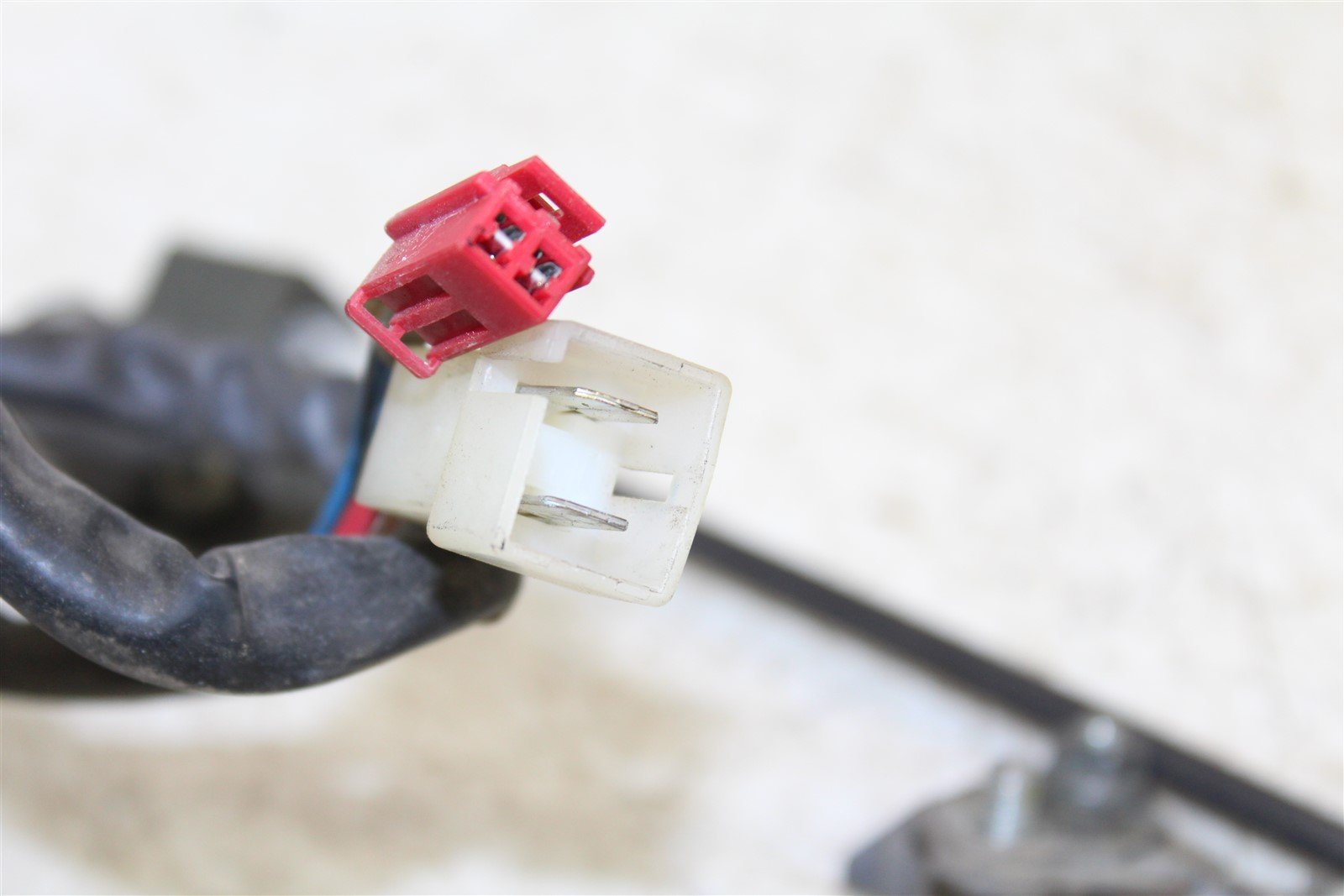 2007 Yamaha FZ6 Key Ignition Switch w/ Seat Lock