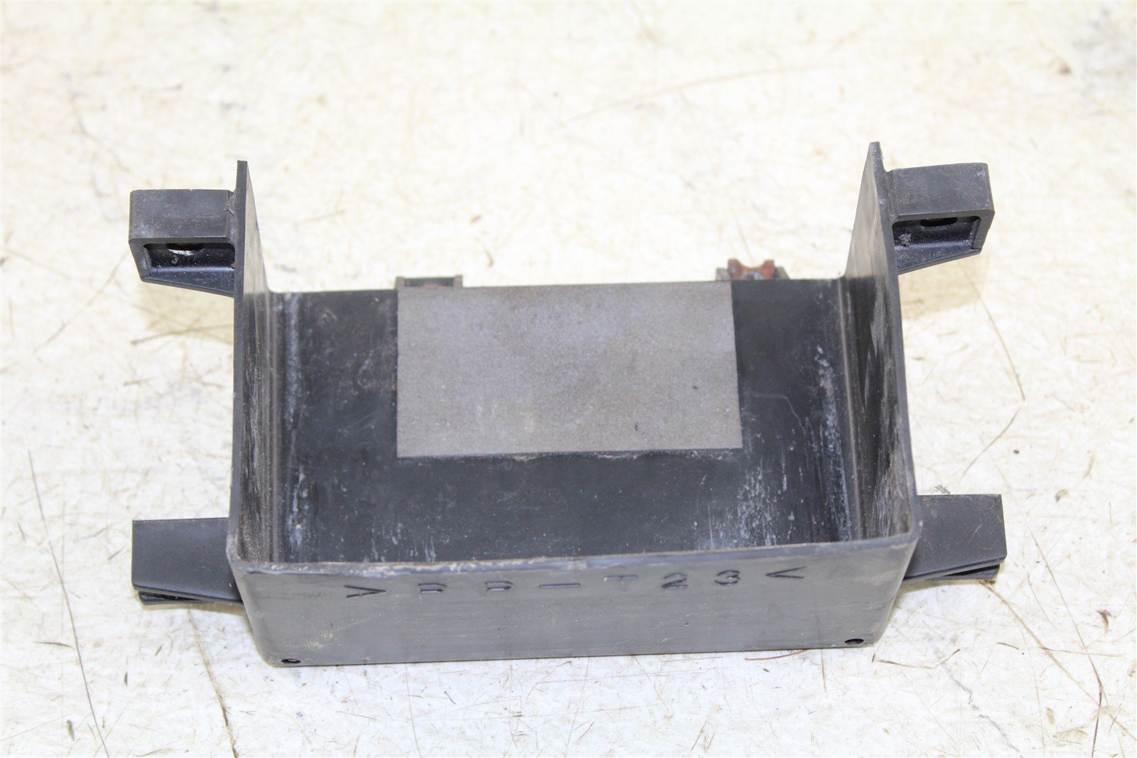 2007 Yamaha FZ6 Battery Box Holder