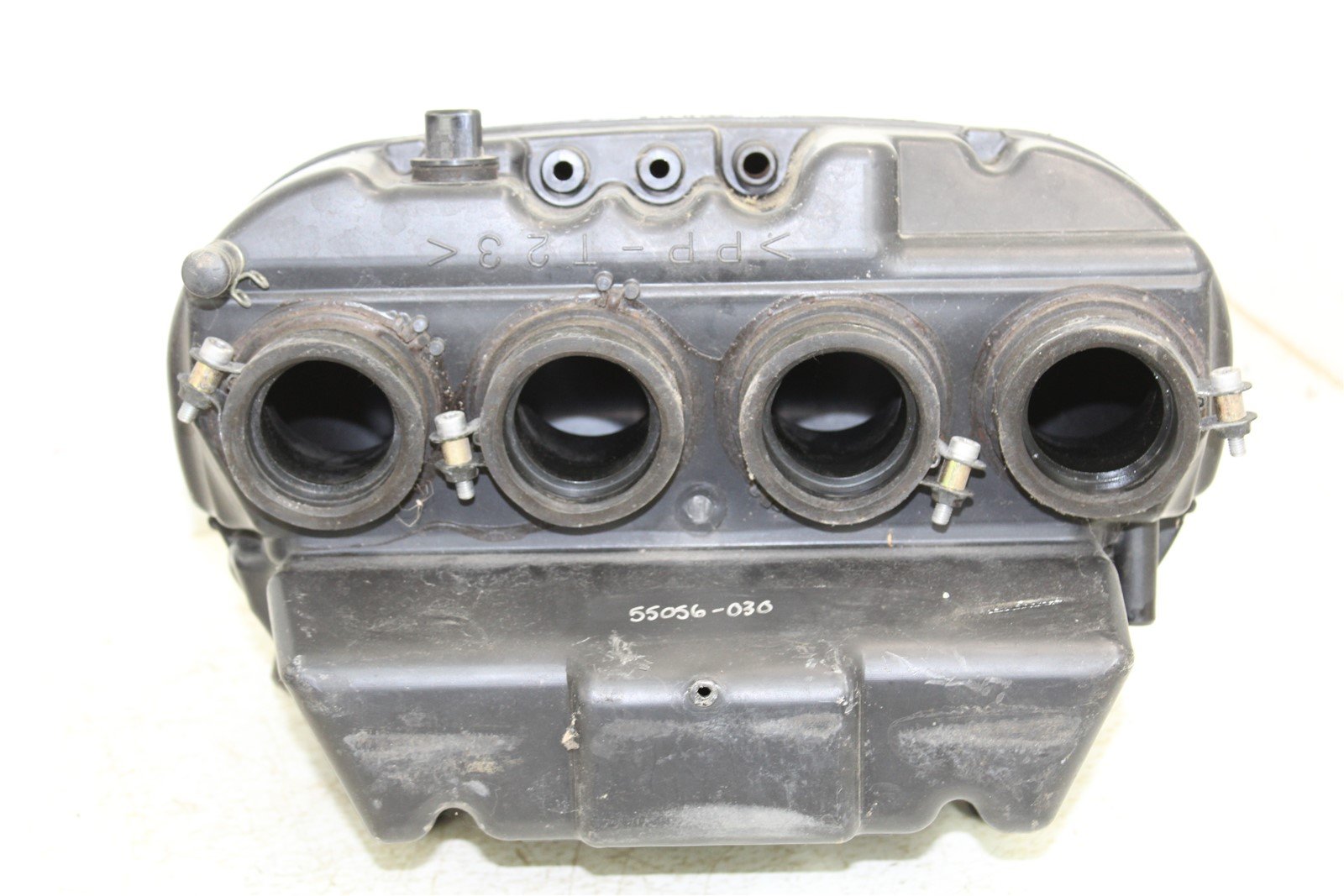 2007 Yamaha FZ6 Air Box Intake Housing Boot Filter Cage