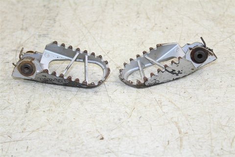 2008 Kawasaki KX 100 Foot Pegs Rests Set Left Right