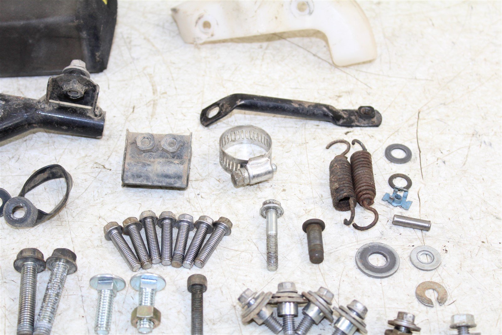 2008 Kawasaki KX 100 Chassis Bolt Kit Hardware Bracket Mount Guard Clamp