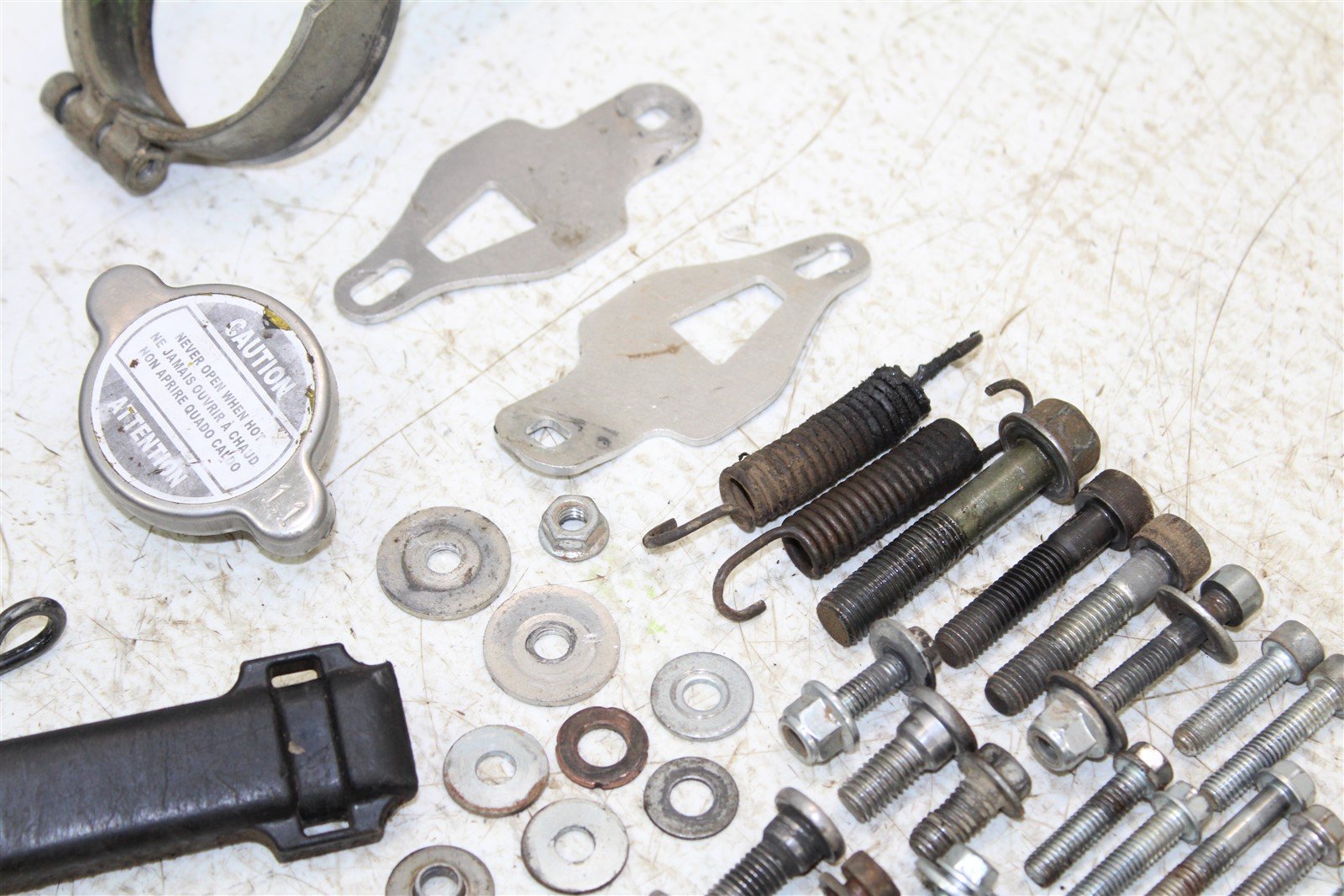 1999 Kawasaki KX 250 Chassis Bolt Kit Hardware Frame Guard Radiator Cap Spring