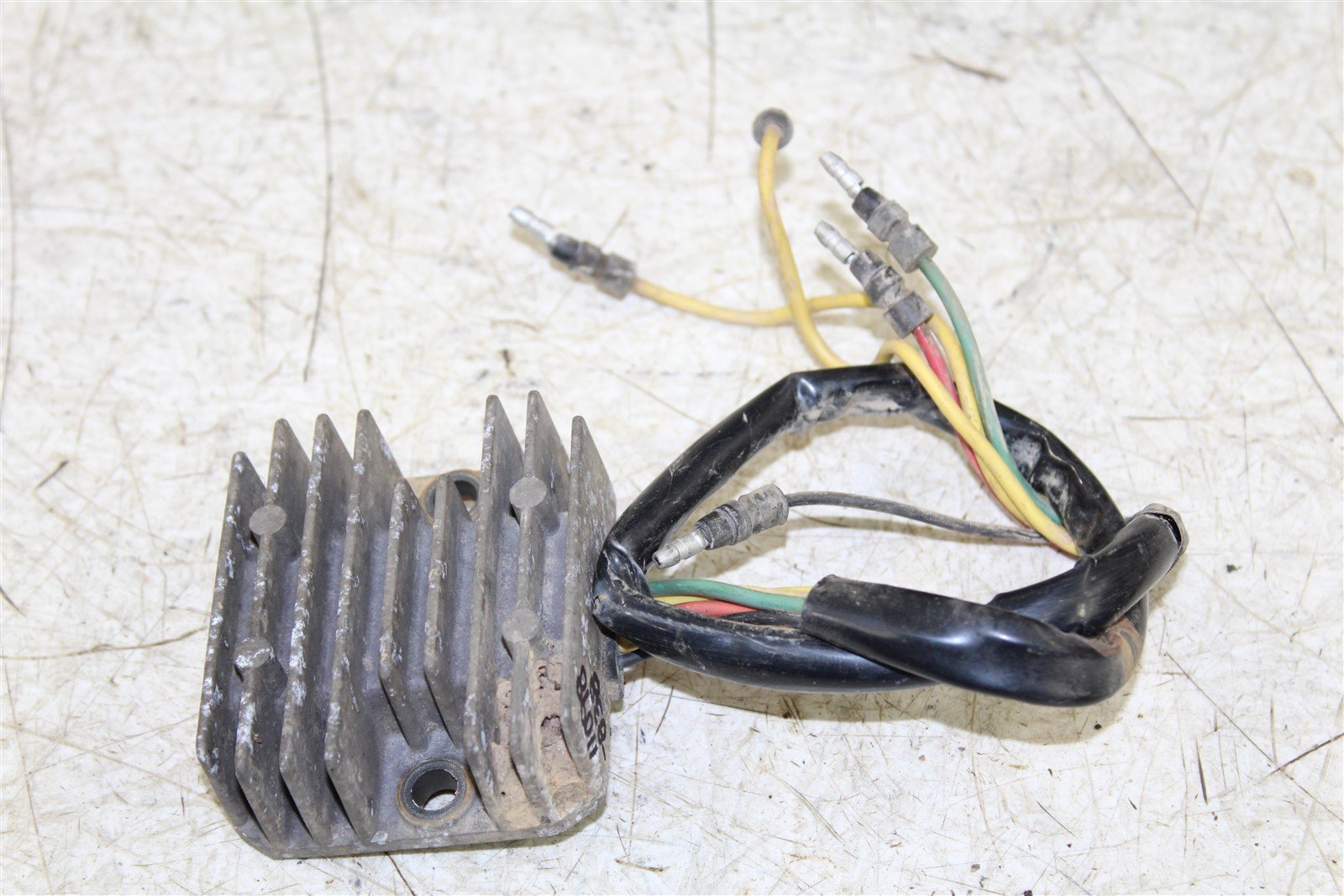 1986 Honda Fourtrax 200 SX Voltage Regulator Rectifier