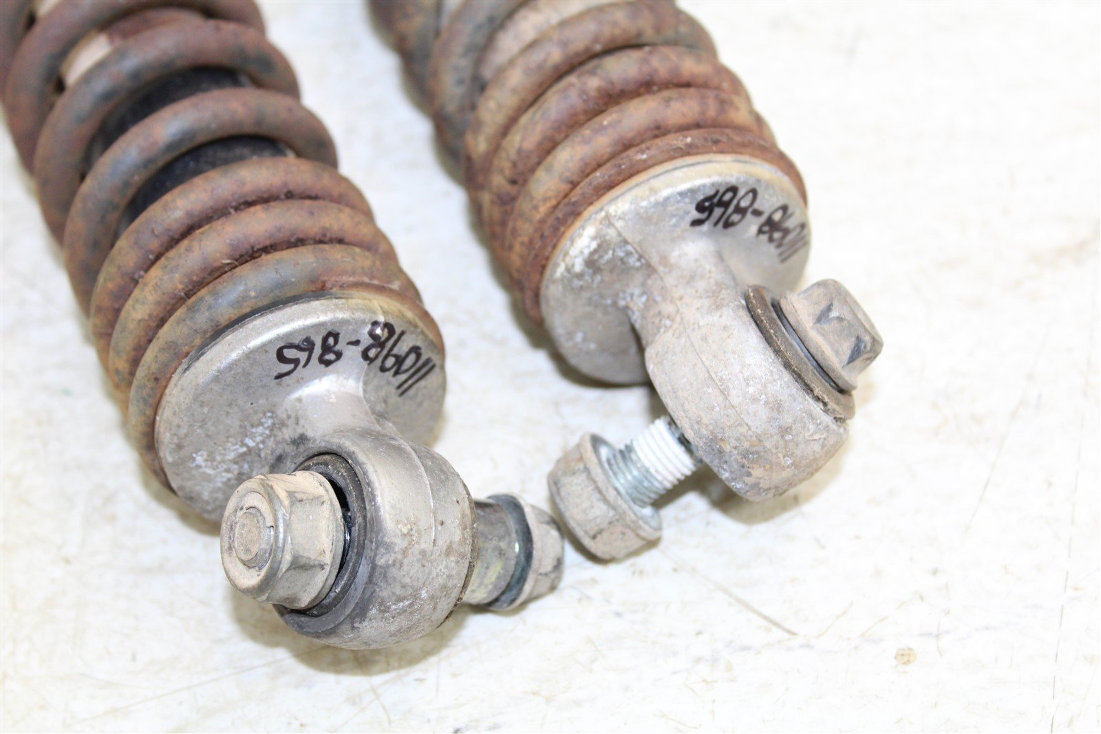 1986 Honda Fourtrax 200 SX Front Shocks Spring Absorber Left Right