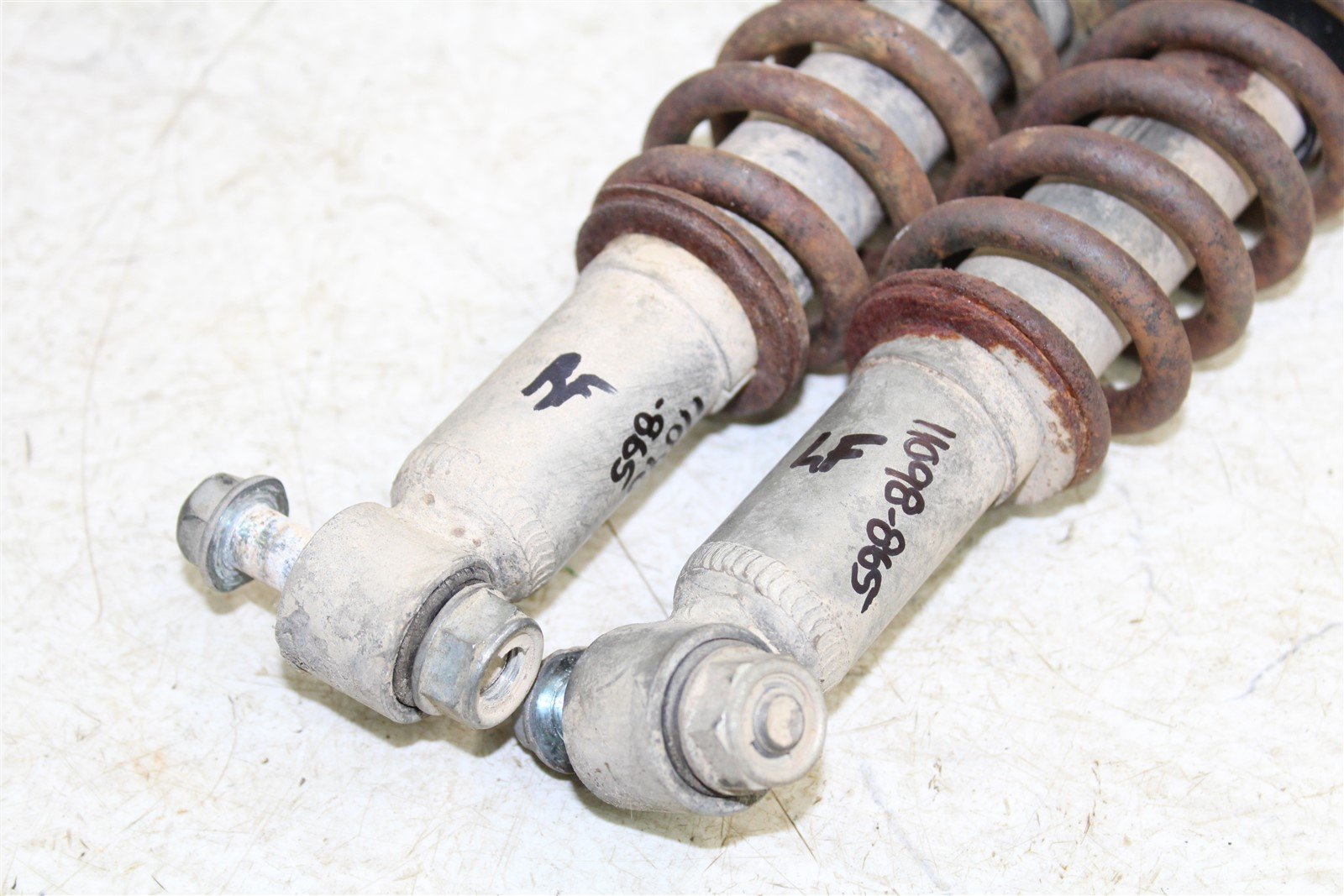 1986 Honda Fourtrax 200 SX Front Shocks Spring Absorber Left Right