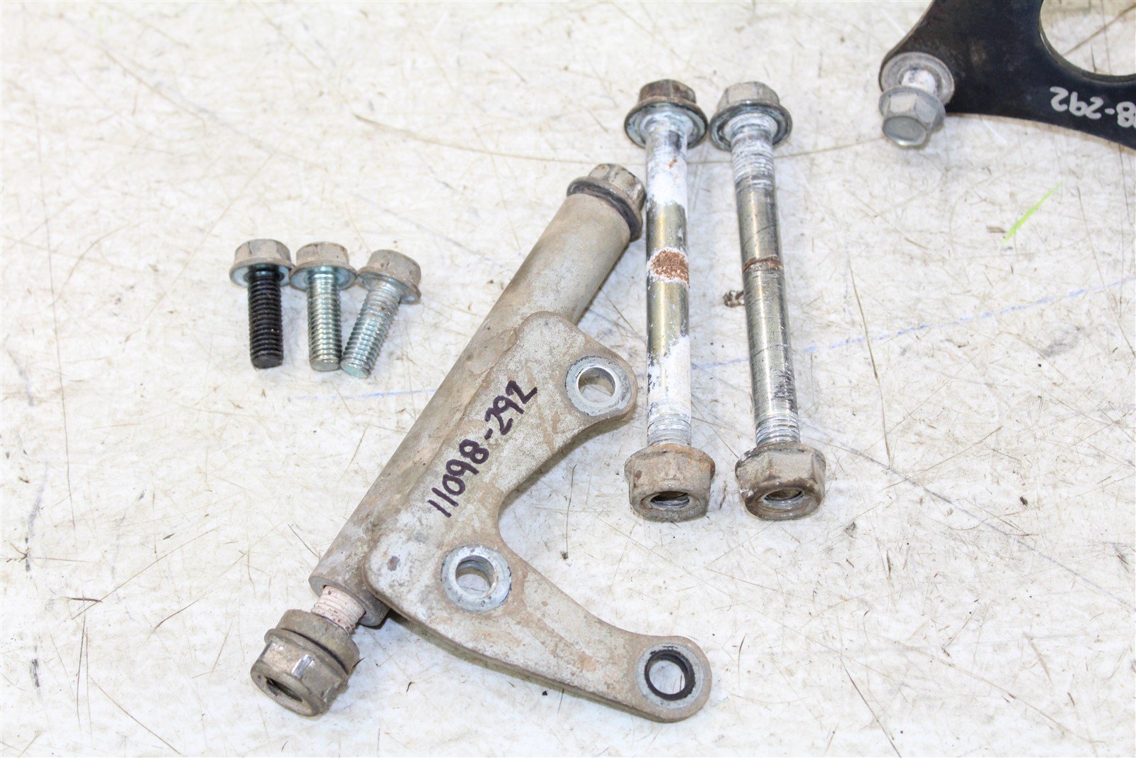 1986 Honda Fourtrax 200 SX Engine Mounts Motor Brackets