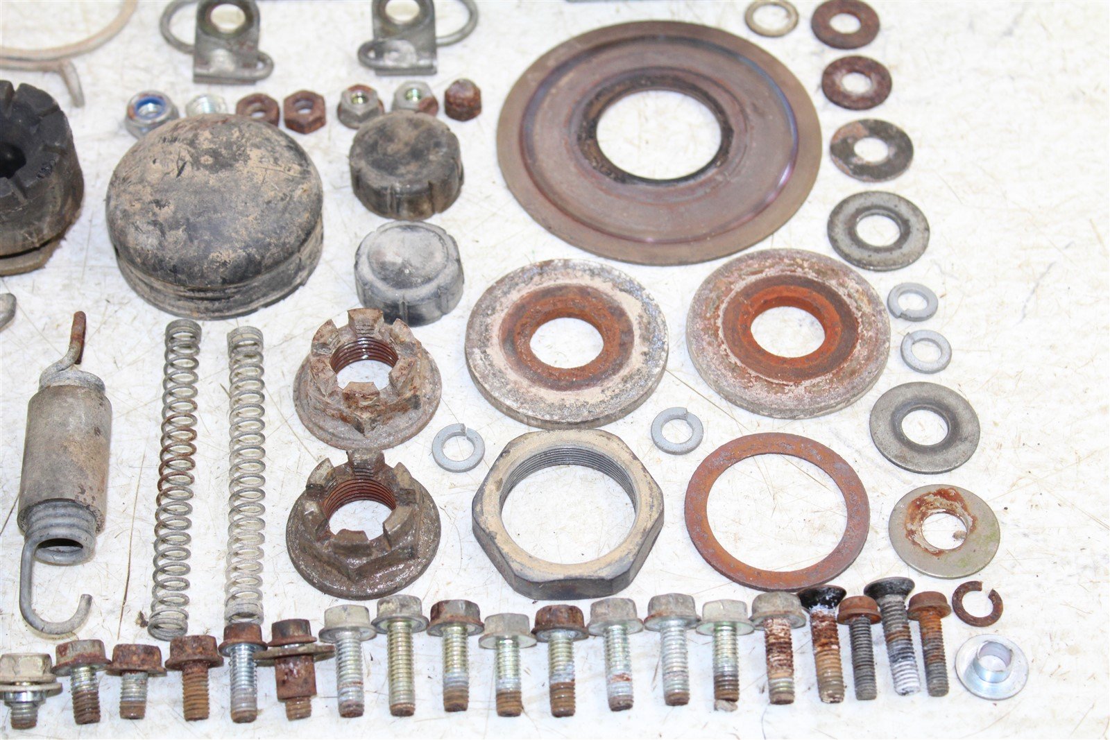 1986 Honda Fourtrax 200 SX Chassis Bolt Kit Hardware Fuel Tank Bracket Mount