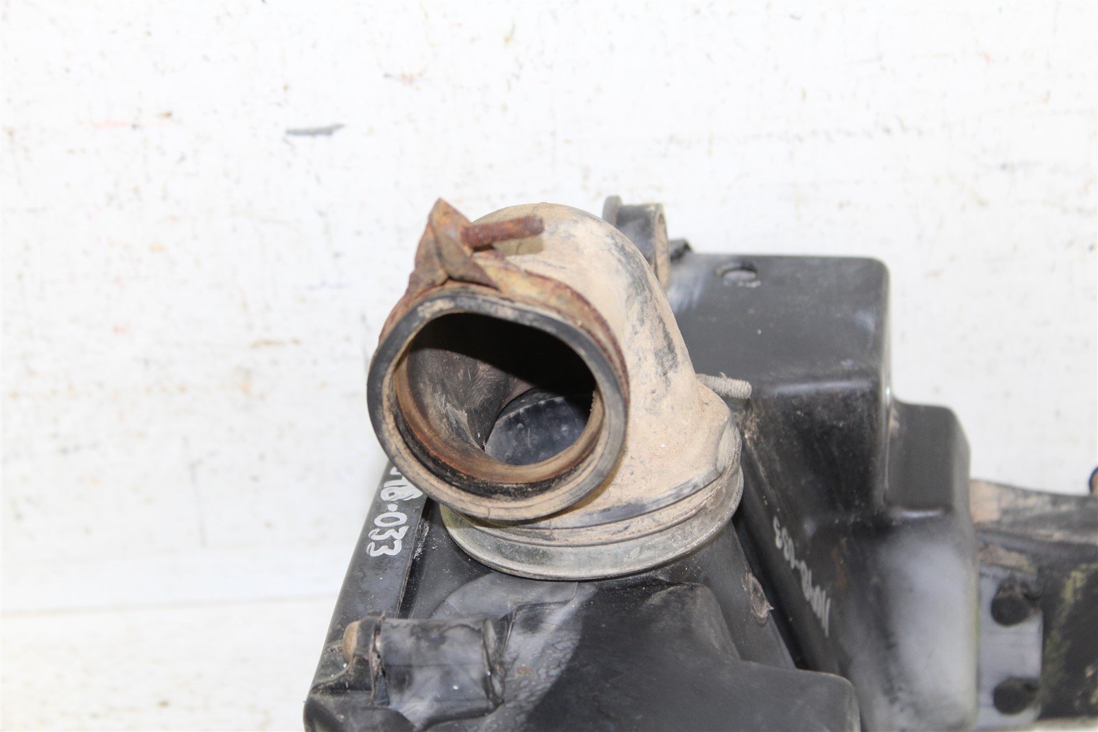 1986 Honda Fourtrax 200 SX Air Intake Duct Housing Scoops Boots