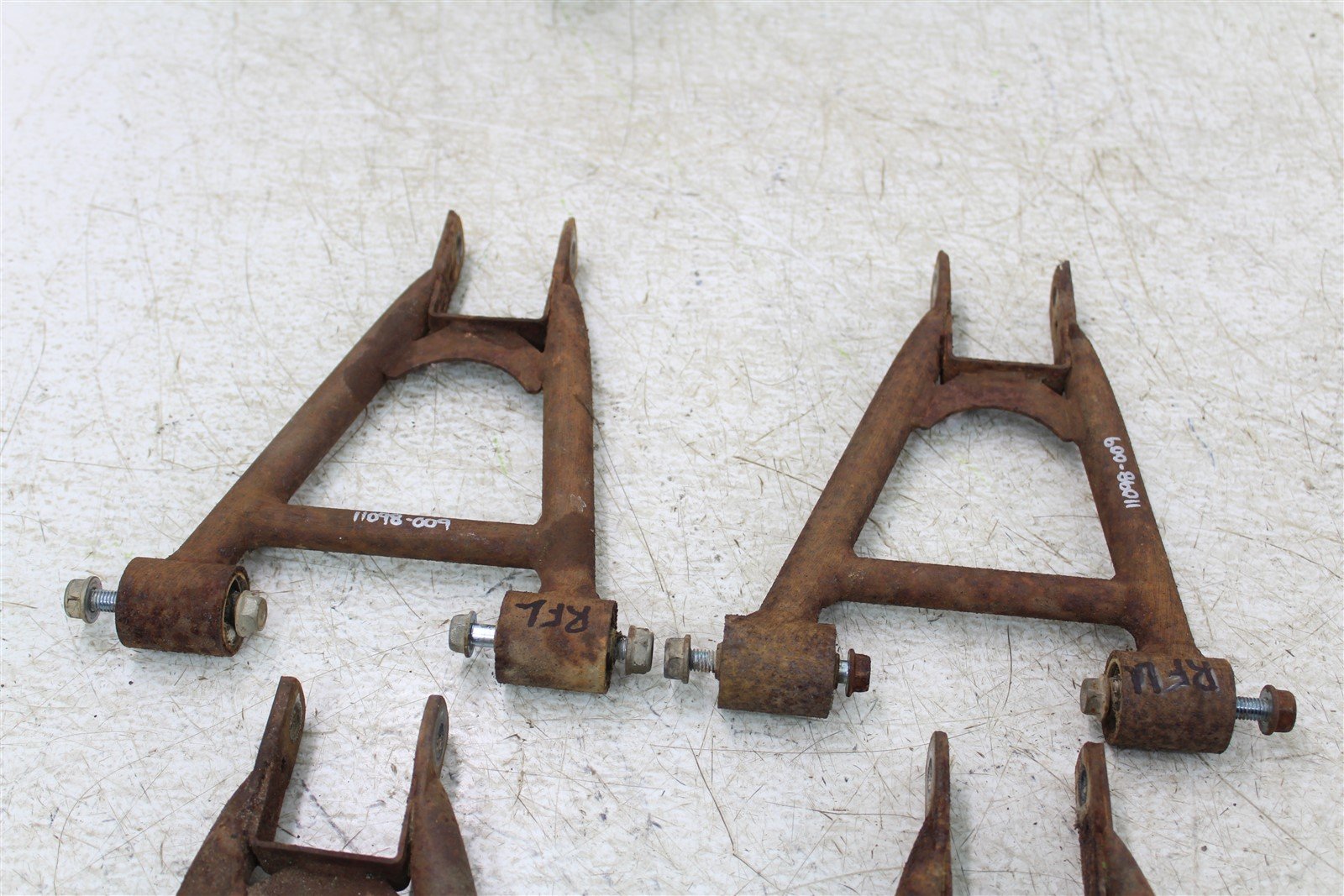 1986 Honda Fourtrax 200 SX Front Control A Arms Upper Lower