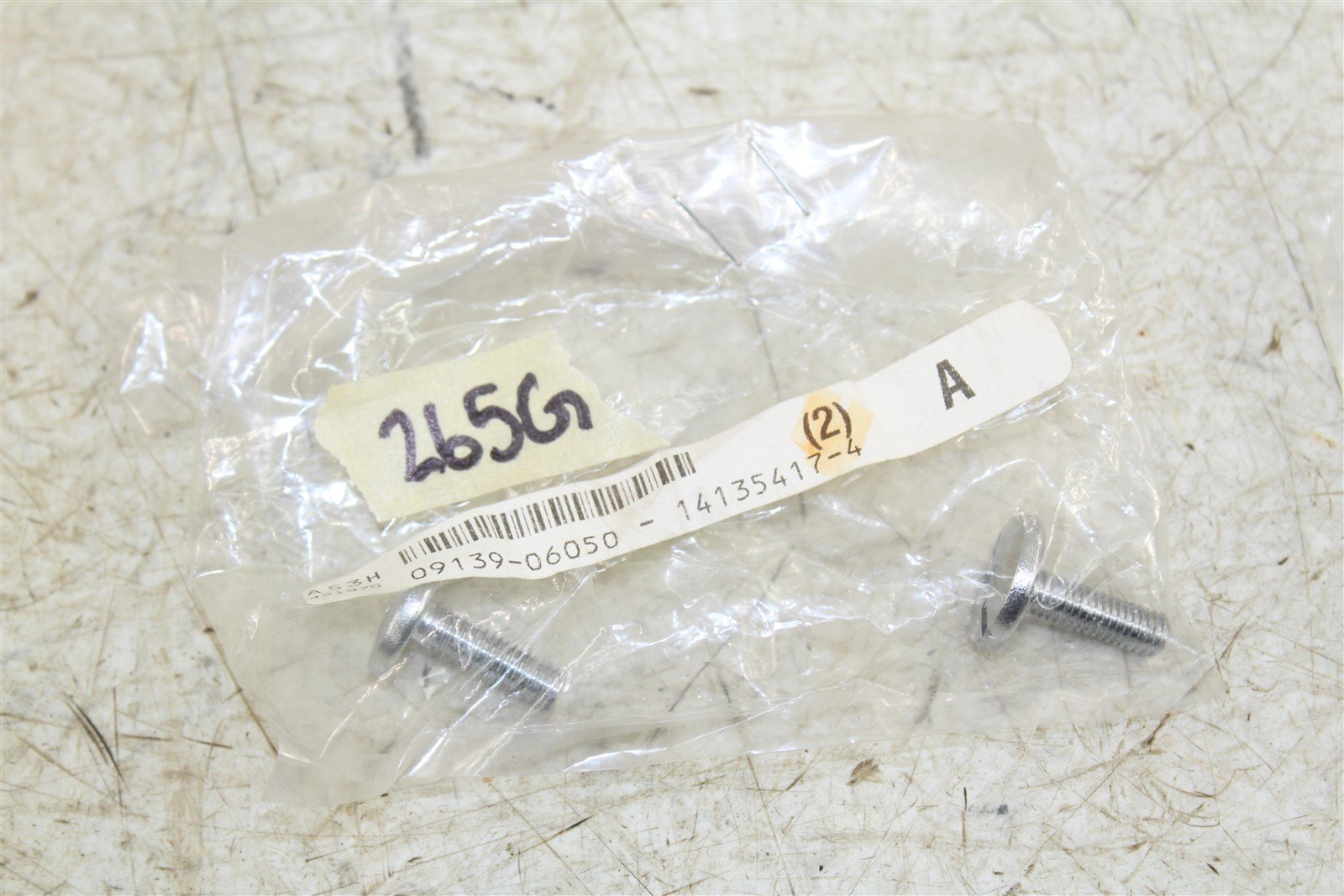 NOS Genuine Suzuki Side Cover Screws 6x20 Bolt NEW OEM 09139-06050 QTY:2
