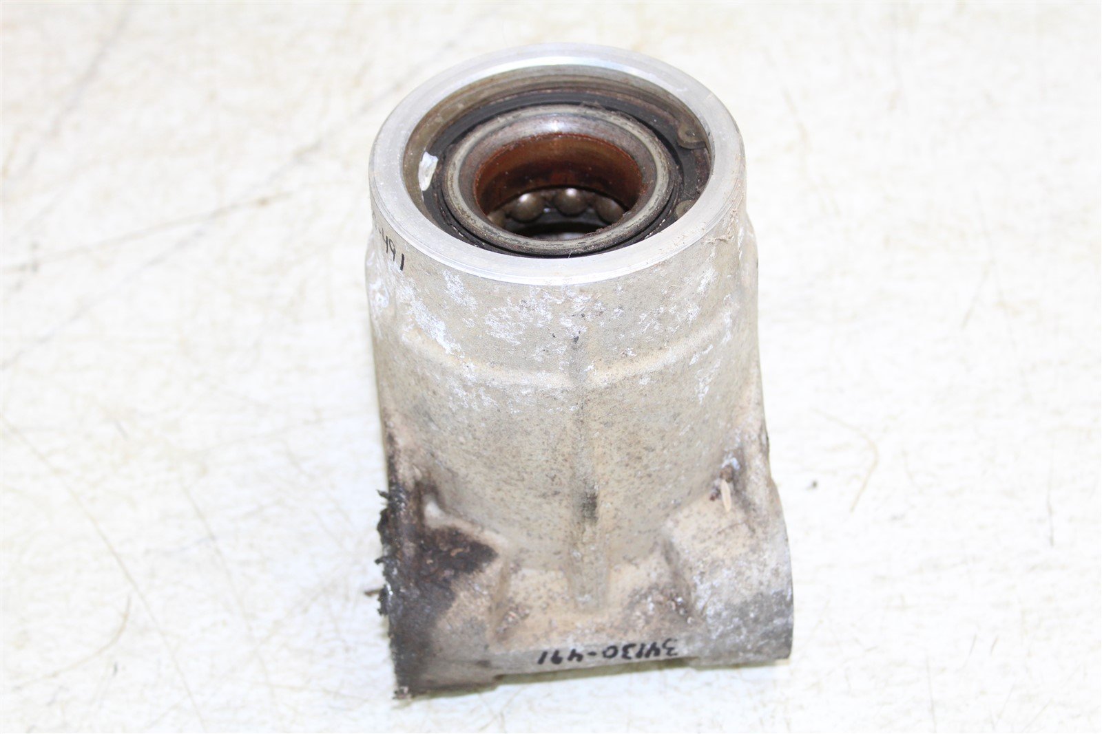 1997 Polaris Sportsman 500 4x4 Knuckle Control Arm Mount Right