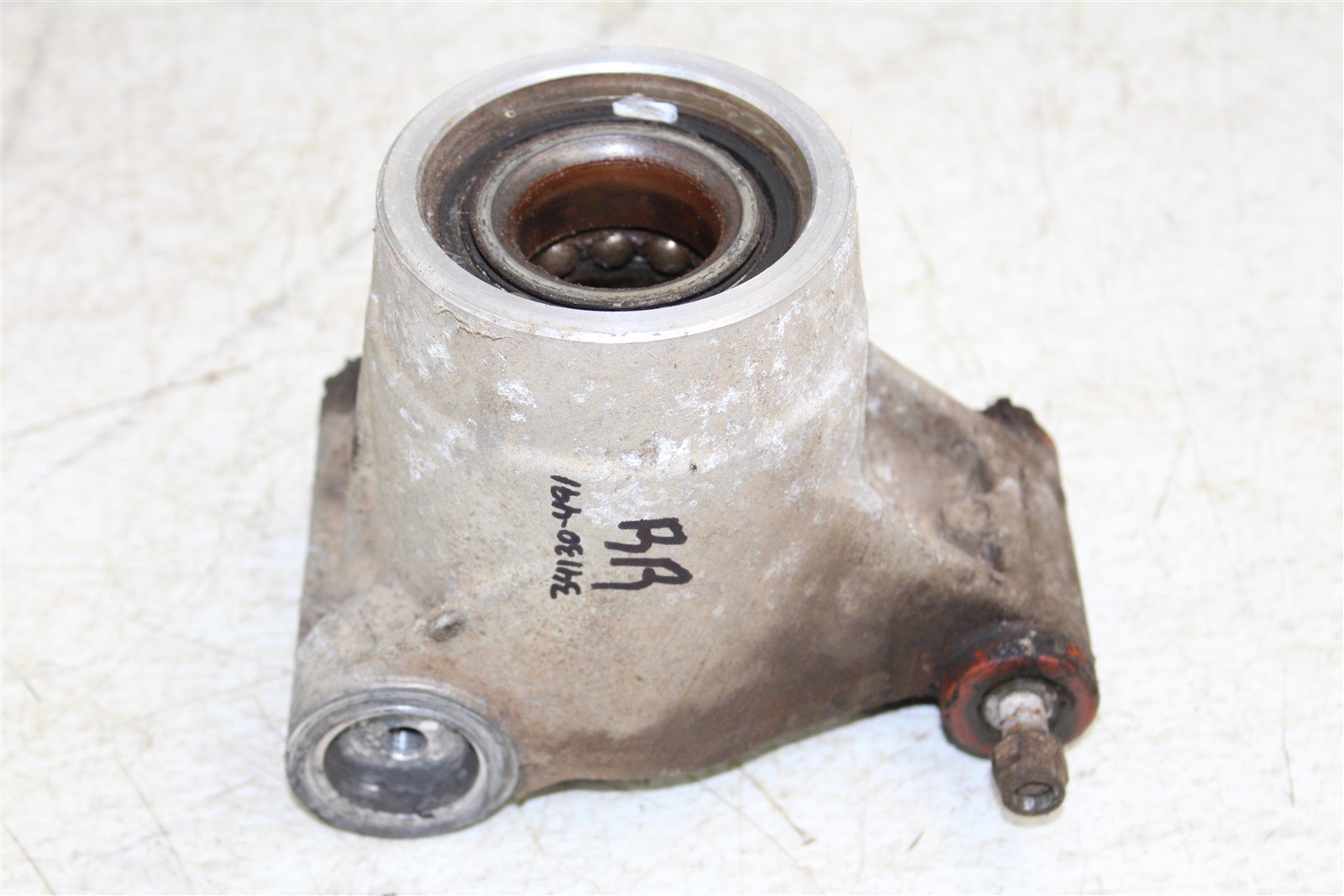 1997 Polaris Sportsman 500 4x4 Knuckle Control Arm Mount Right