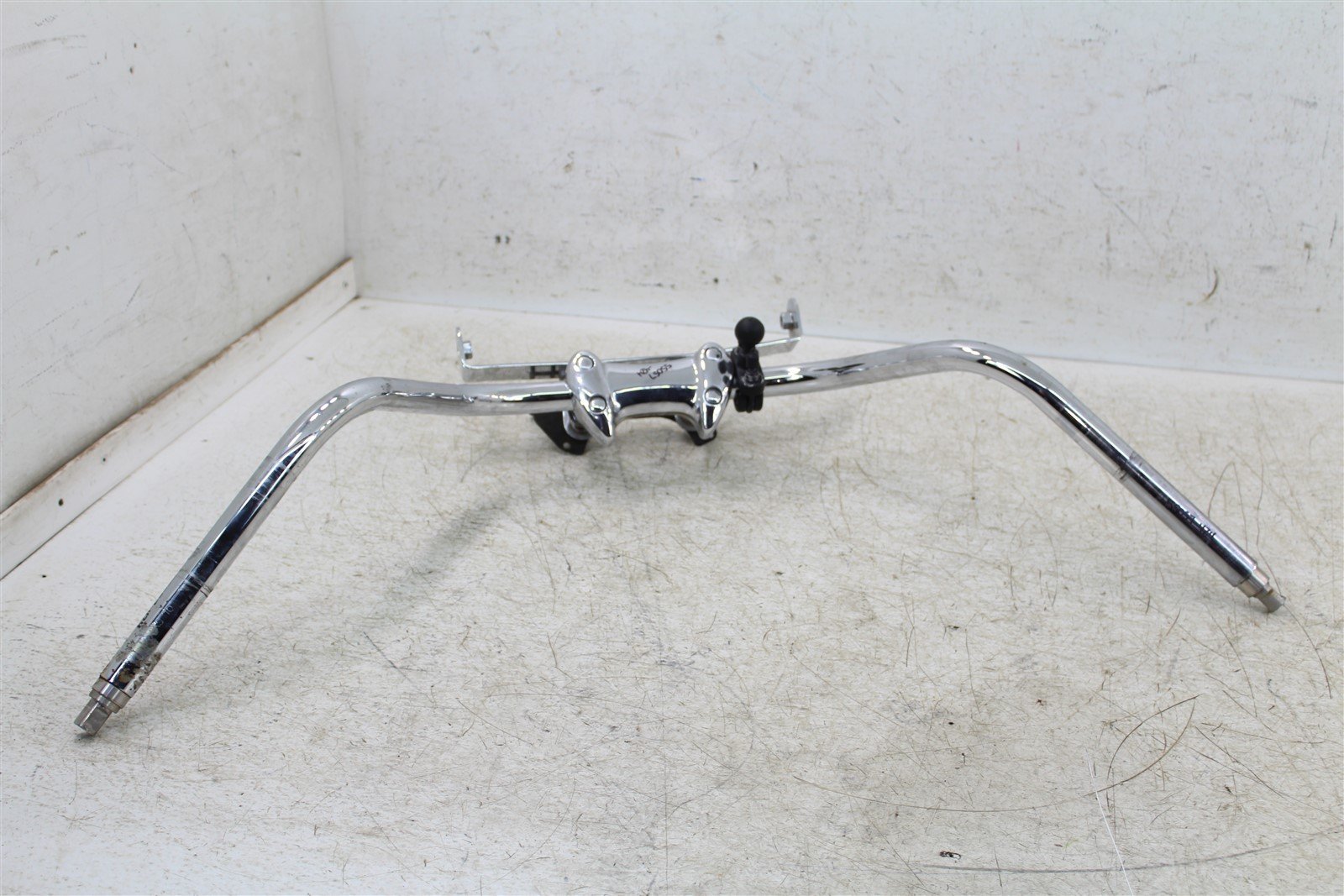 2007 Yamaha V Star 1100 Handlebar Bars Upper Triple Clamp Bar Mounts