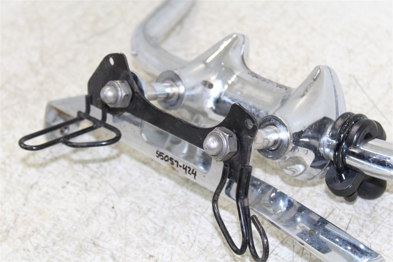 2007 Yamaha V Star 1100 Handlebar Bars Upper Triple Clamp Bar Mounts