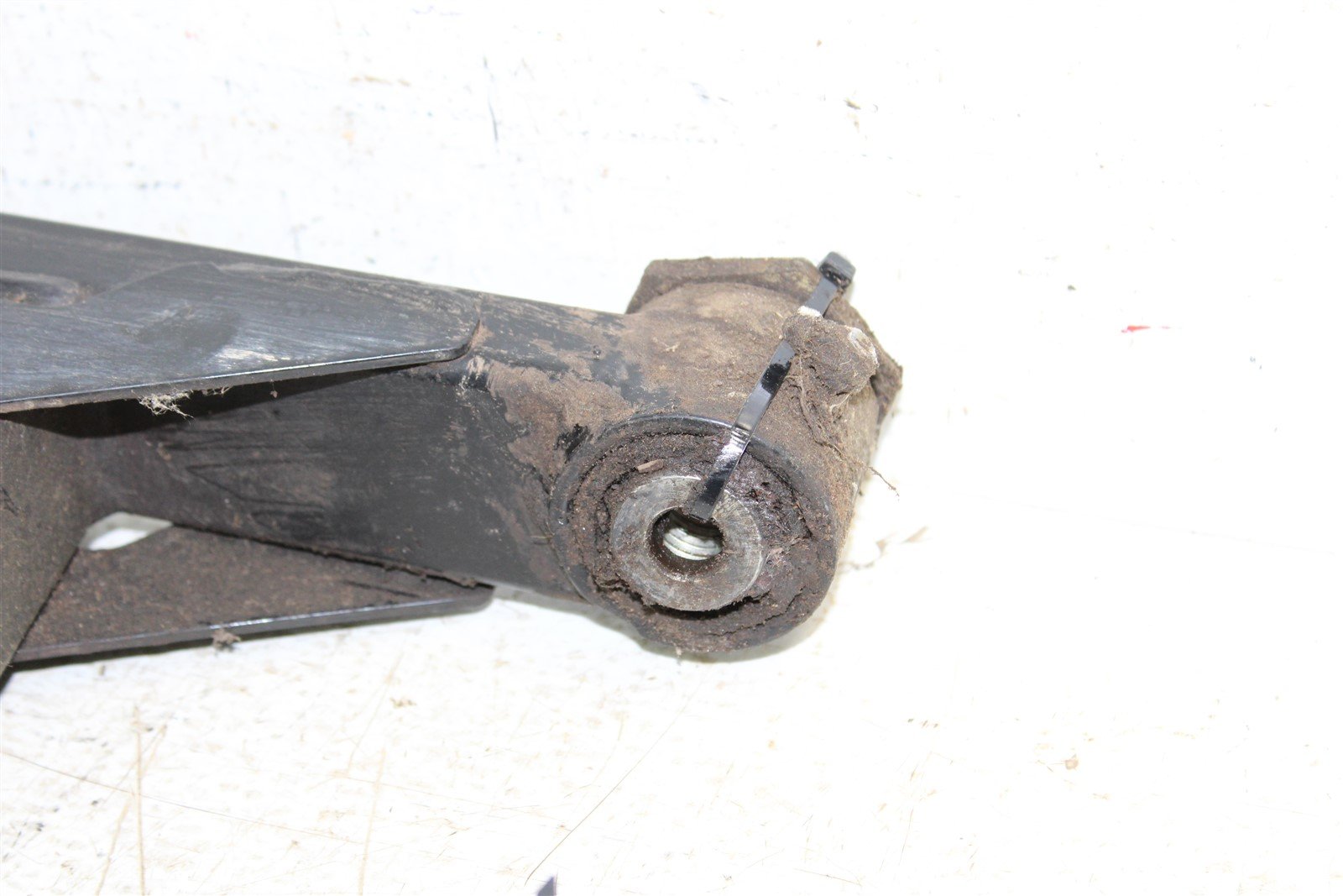 2010 Polaris Trail Boss 330 Swing Arm