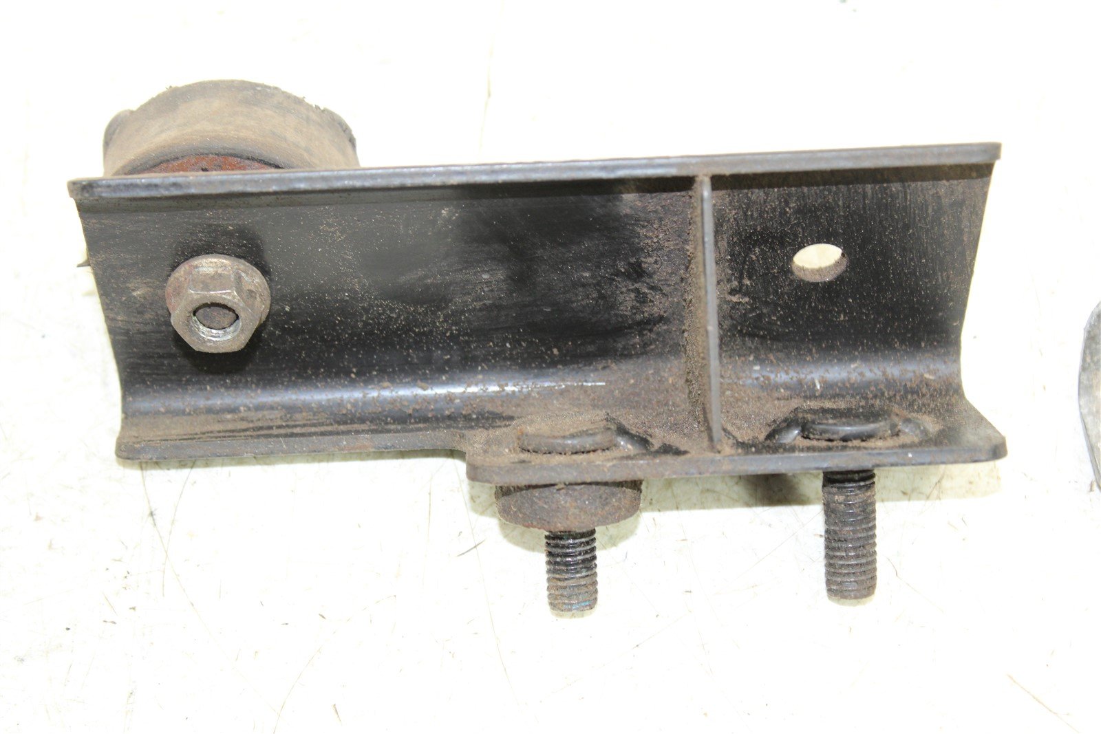 2010 Polaris Trail Boss 330 Engine Isolator Mounts Motor Brackets