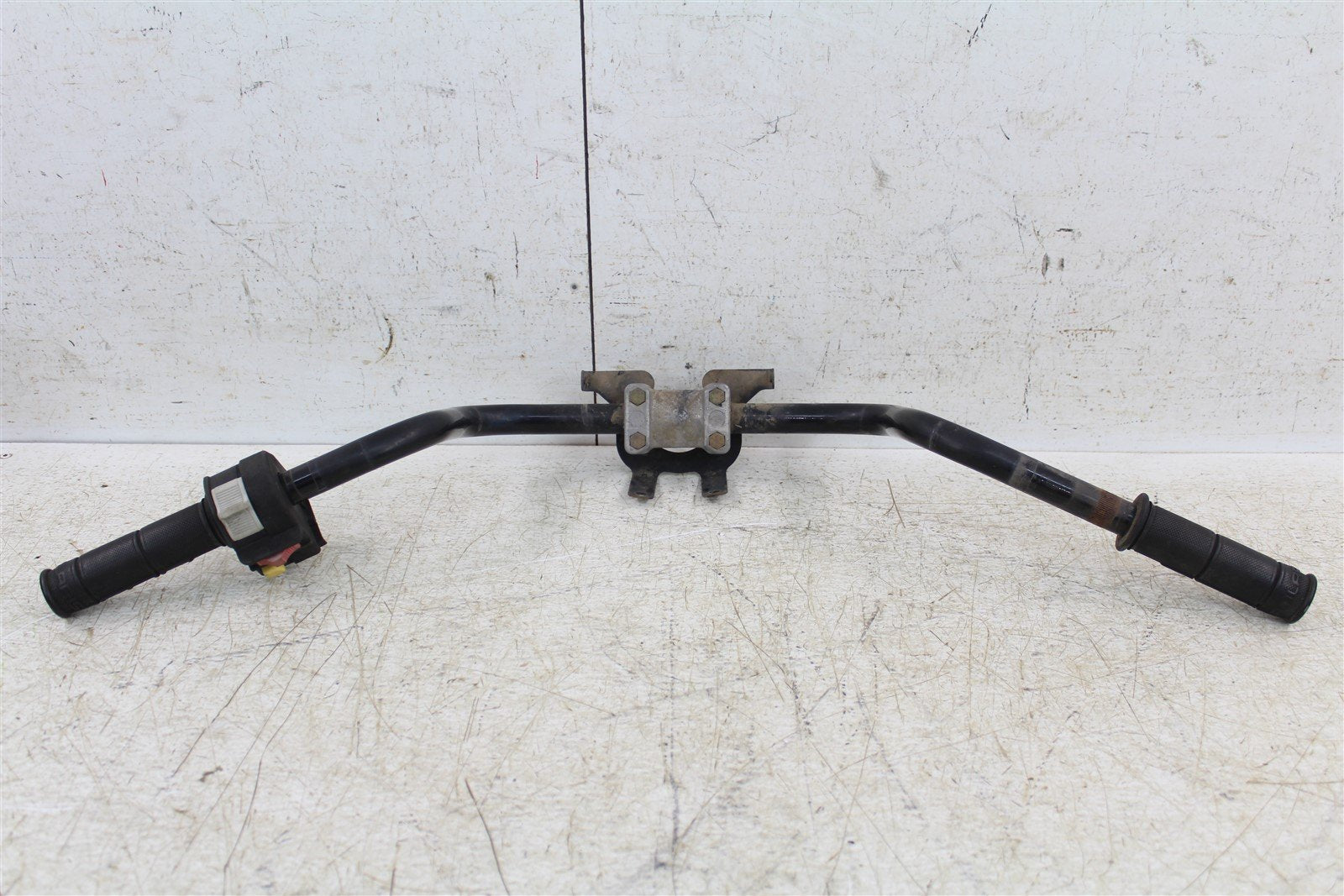 2010 Polaris Trail Boss 330 Handlebar Bars w/ Mount Clamps Headlight Switch