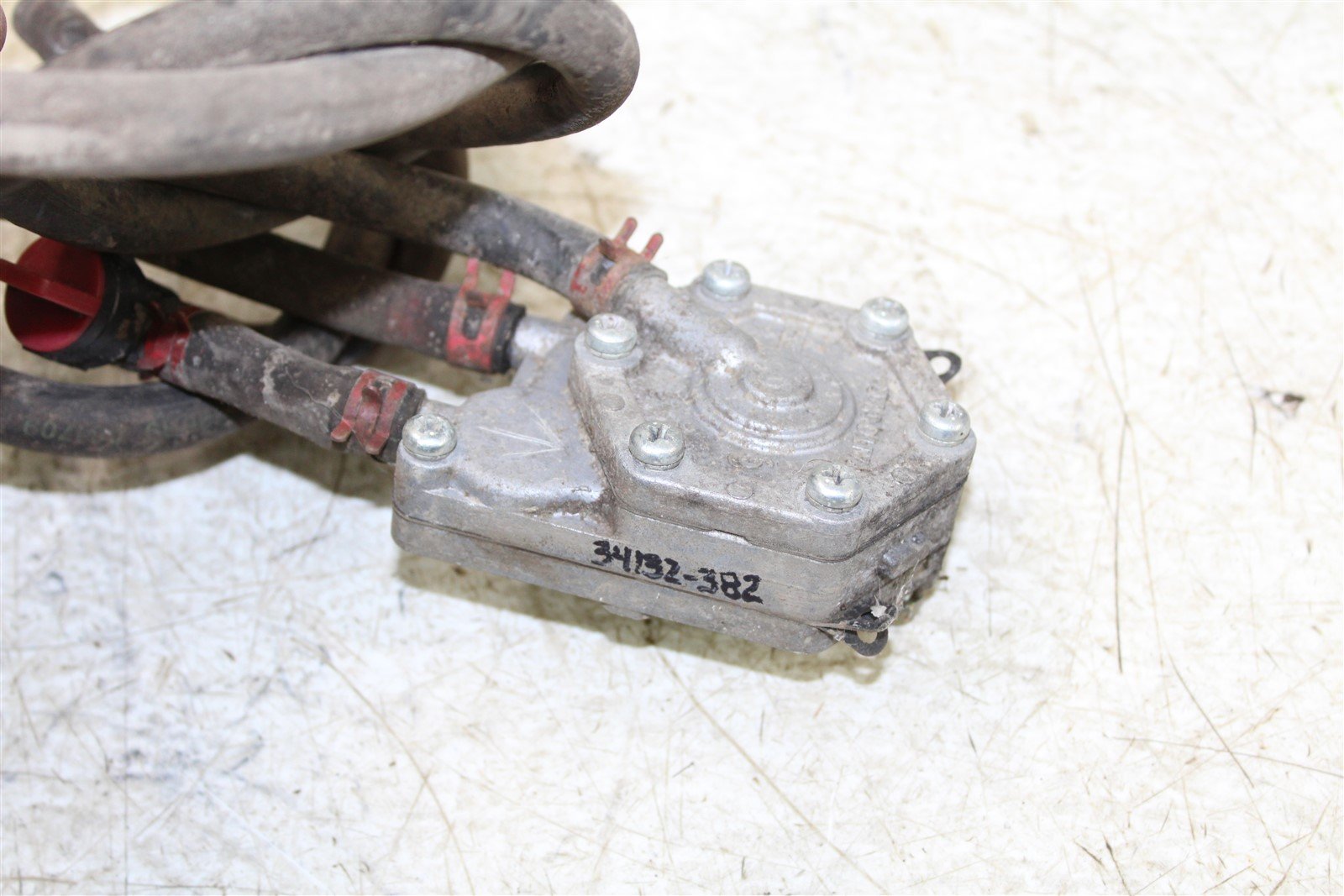 2010 Polaris Trail Boss 330 Fuel Pump w/ Shut Off Petcock
