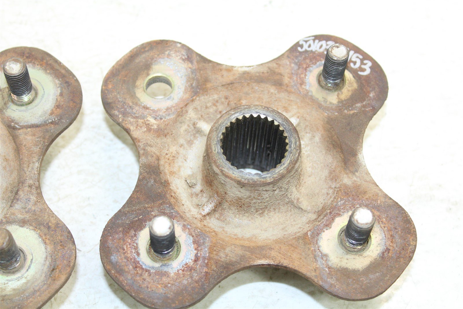 1995 Yamaha Wolverine 350 4x4 Rear Hubs Wheel Mounts