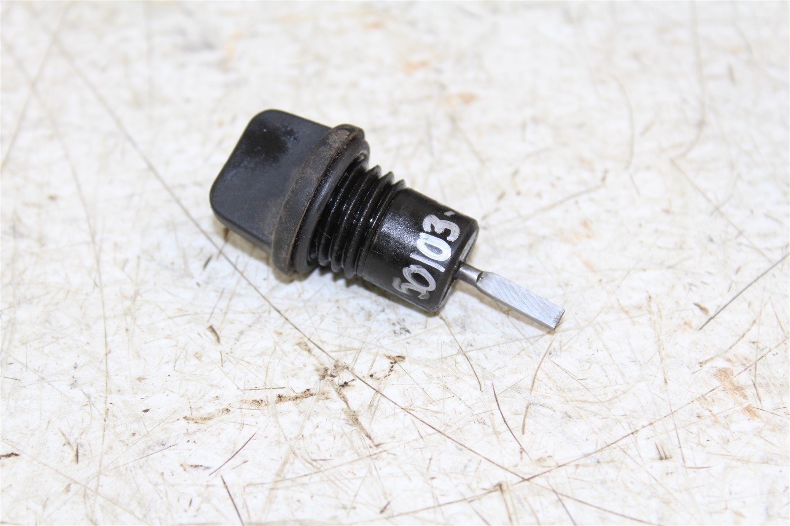 1995 Yamaha Wolverine 350 4x4 Dip Stick Oil Cap Gauge