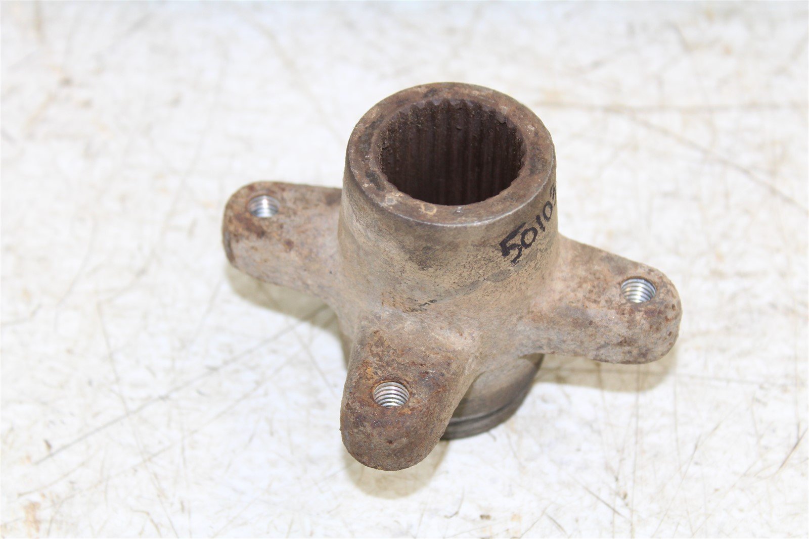 1995 Yamaha Wolverine 350 4x4 Rear Brake Rotor Mount Hub