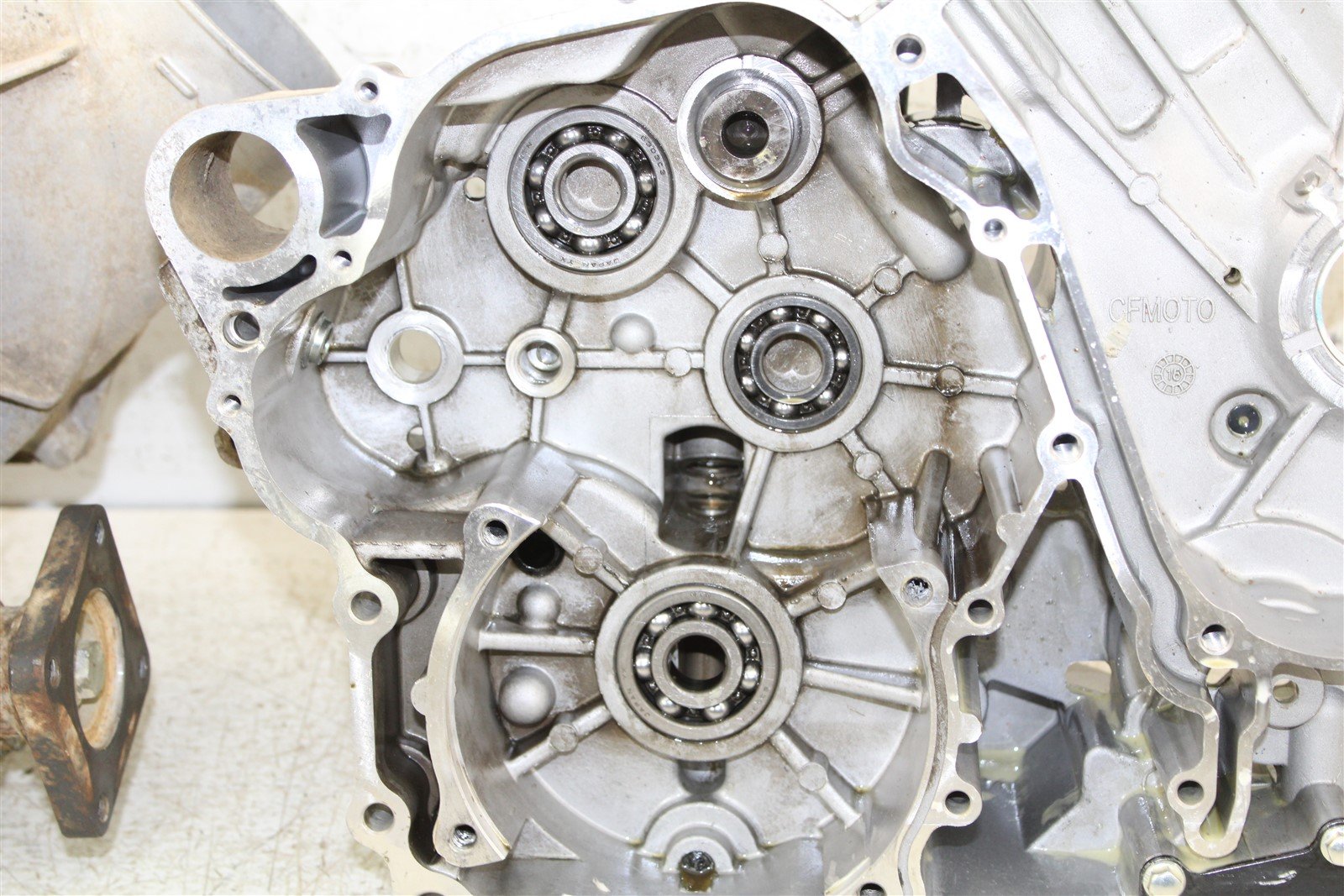 2019 CFmoto ZForce 1000 Engine Cases Crankcase Left Right