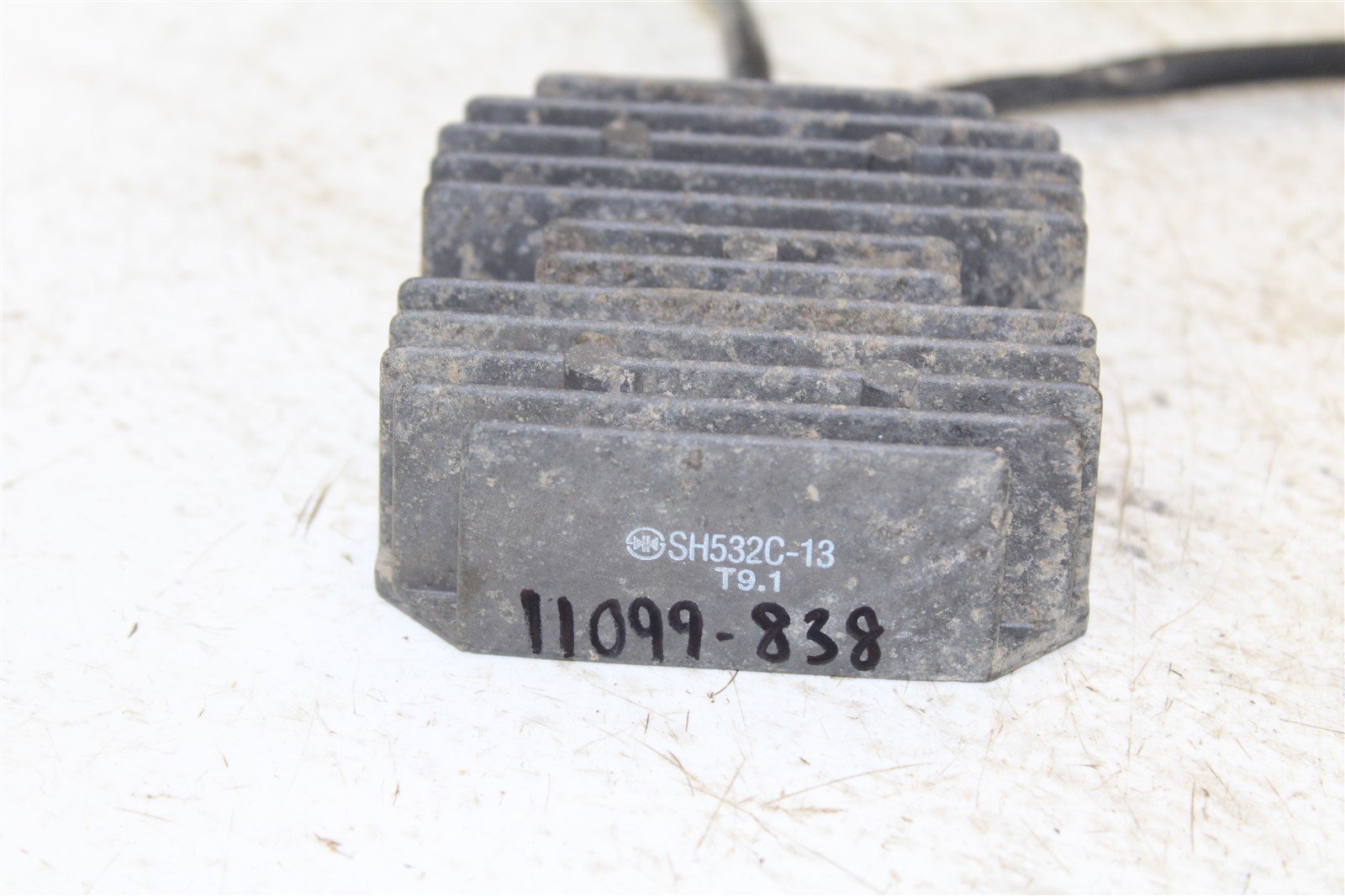 1999 Honda Fourtrax 300 4x4 Voltage Regulator Rectifier