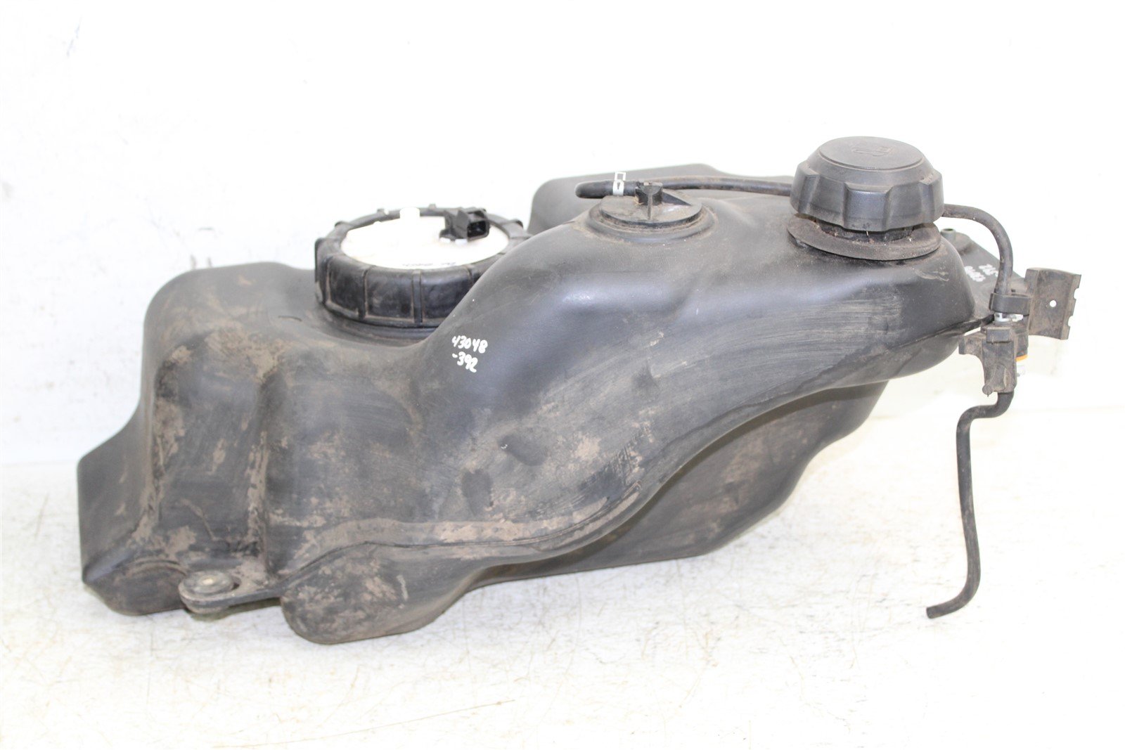 2005 Suzuki King Quad 700 4x4 Gas Fuel Tank w/ Fuel Pump Sending Unit
