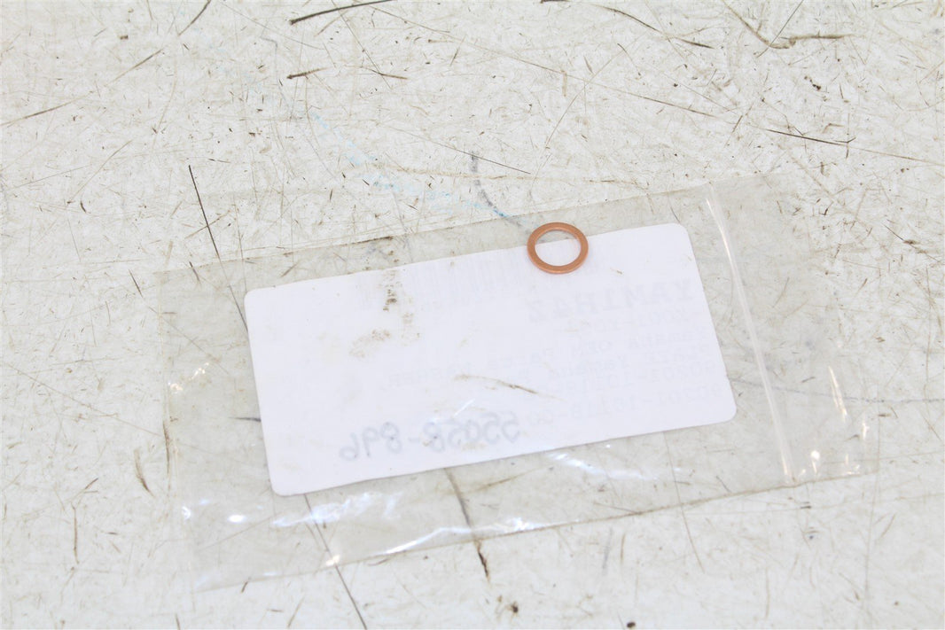 NOS Genuine Yamaha Plate Washer 90201-10118-00