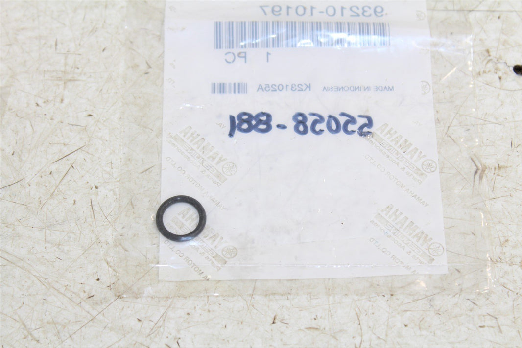 NOS Genuine Yamaha Oil Cooler O-Ring 93210-10197