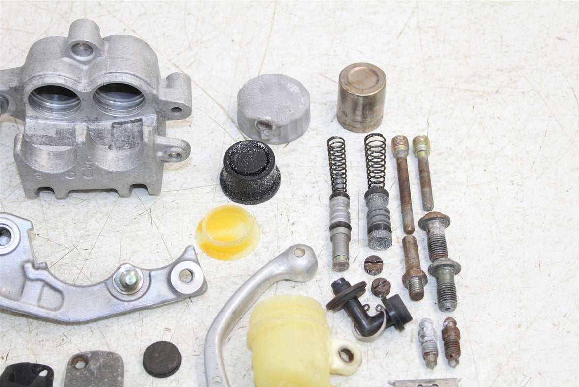 2001 Yamaha WR 250F Brake Parts Kit Front Rear Caliper Master Cylinder Cap